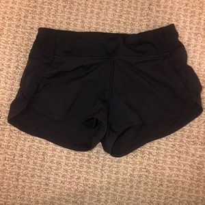 IVIVVA running shorts